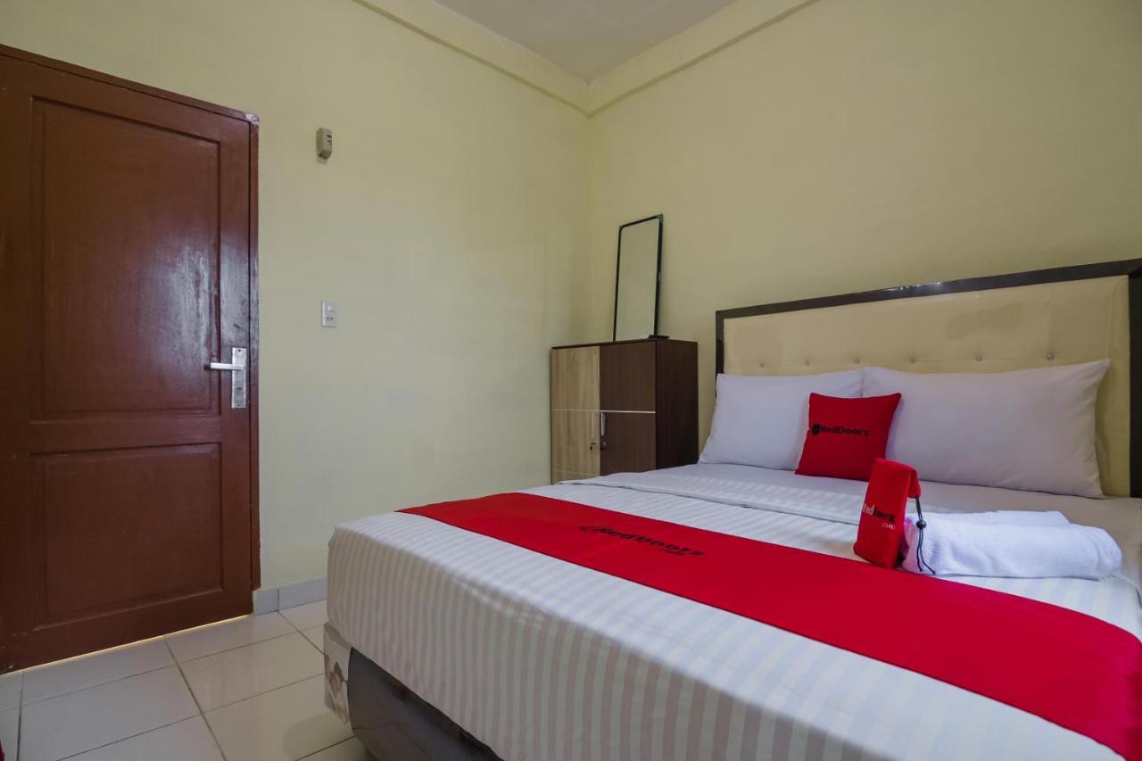 Reddoorz Near Politeknik Negeri Medan Hotel Luaran gambar